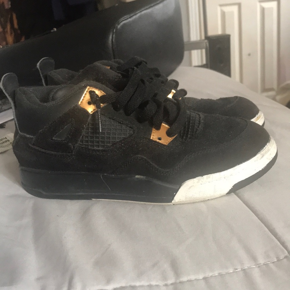 Royal 4s